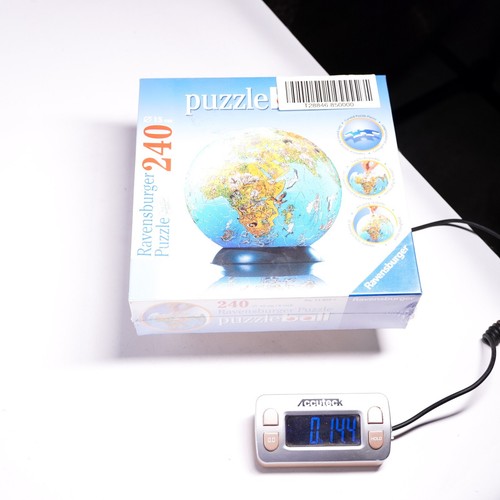 Illustrated World Map Gerold Como 240 Pc Round Jigsaw Puzzle 6" Ravensburger NEW - Picture 12 of 12