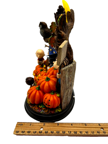 De Colección Charlie Brown Bienvenido Gran Calabaza Halloween Escultura Iluminada Danbury Como Nueva - Imagen 13 de 14