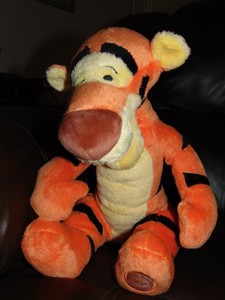 tigger stuffed animal disney store
