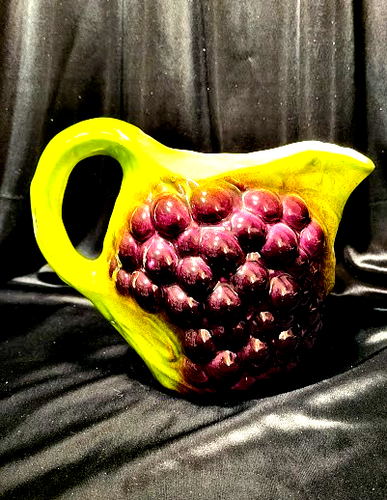 Vintage Ceramic Grapes, Vine and Leaves Pitcher Grape Fruit Cluster - Picture 2 of 7