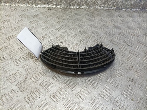 MINI HATCH ONE E4 4 DOHC 2007 DASH AIR VENT GRILLE (CENTRE)  - Picture 5 of 6