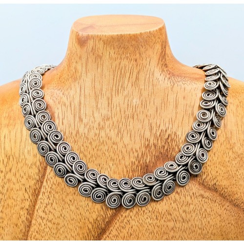 Midcentury choker necklace and clip earrings wide double spiral link choker - Picture 3 of 10