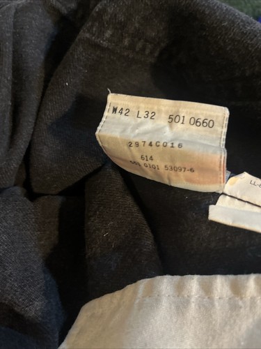 Levi's 501 Denim Jeans Black 40” tag 42 Vintage Made In USA 90’s cut off - Picture 11 of 11