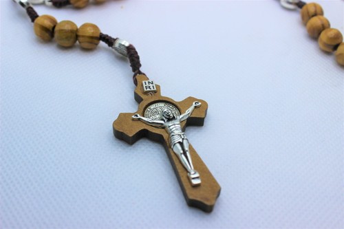 San Benito Olivo Madera Rosario con Iconos Metal Cordón Collar Rosario Hecho a Mano - Imagen 3 de 8
