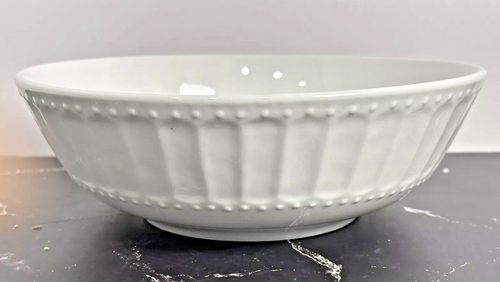 Regalia White by GIBSON DESIGNS Serving Bowl Vegetable Bowl White 10 Inches - Picture 1 of 14