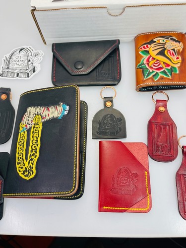 21 Grams Leather Goods Randomized Kit - Picture 5 of 7