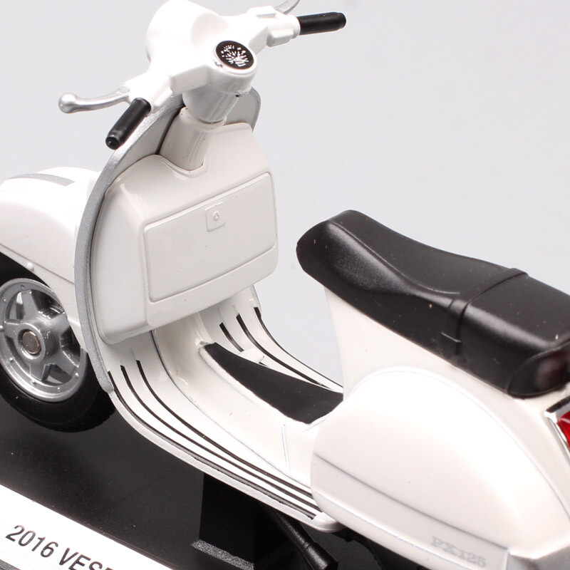 1:18 scale Welly 2016 Piaggio VESPA PX scooter bike motorcycle diecast toy model - Picture 11 of 12