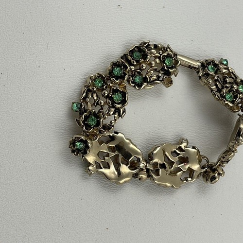 Jewelry LOT - Repurpose & Upcycle - As Is - Lot #25 - Picture 3 of 10