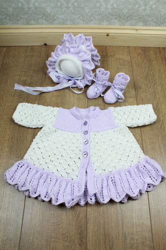 Patrón de tejido para chaqueta de bebé, capó y botines, KP195 - Imagen 3 de 8