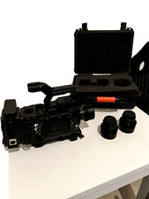 Blackmagic Design Ursa mini Pro 4.6k G1 EF mount NO DaVinci Resolve with lens