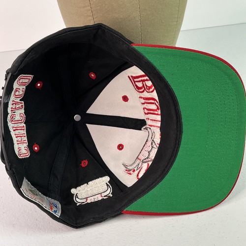 De colección Chicago Bulls NBA Snapback Sombrero Ala Roja Logotipo Delantero y Trasero - Imagen 7 de 9