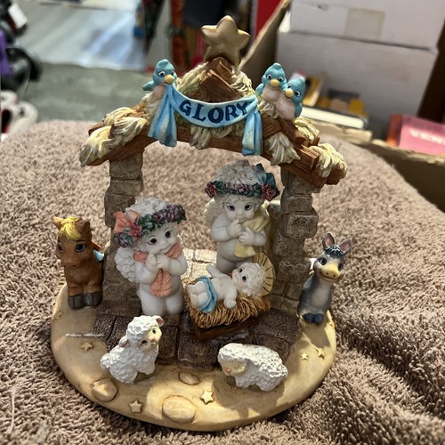 Dreamsicles "Away in the Manger" Angels 10430 6” 1998 Collectible - Picture 2 of 12
