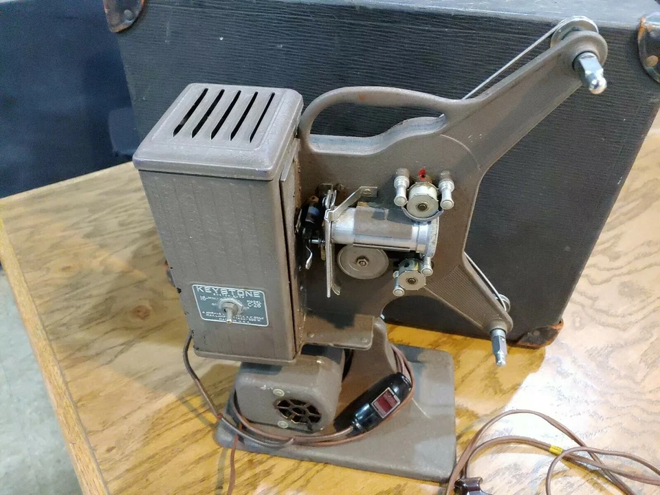 Keystone Film Movie Projector 16mm Model C26 with case - Image 3 of 4