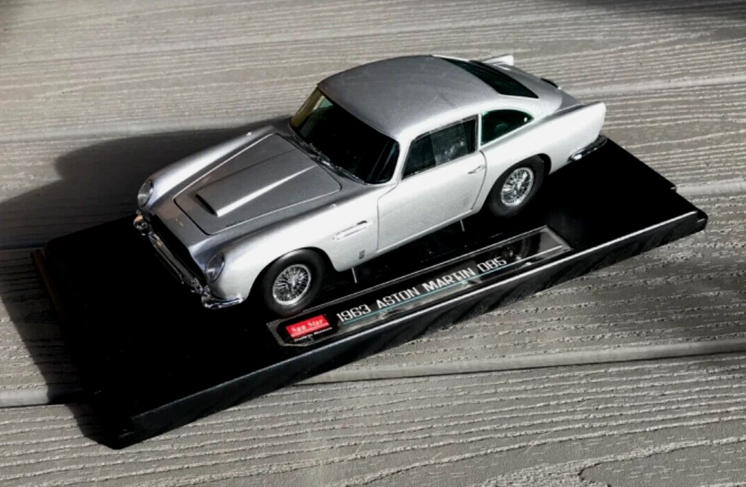 Sunstar Aston Martin Diecast & Toy 1:18 for sale | eBay