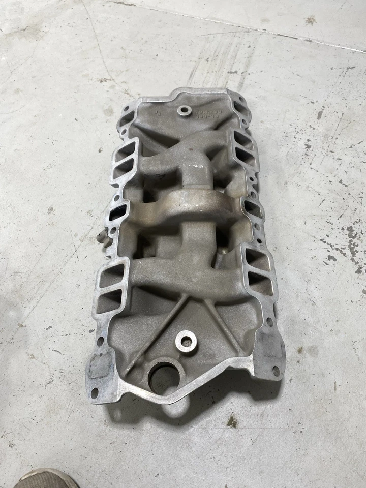 SBC Holley Contender Intake Manifold - Image 4 of 4