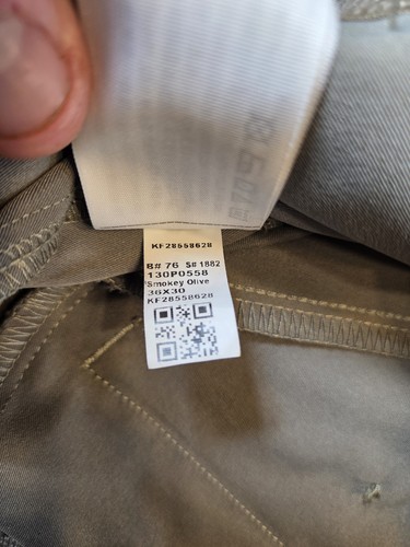 ​Pantalón Abercrombie & Fitch The Go-To Para Hombre 36x30 Calce Atlético Oliva Ahumado Chino - Imagen 4 de 5