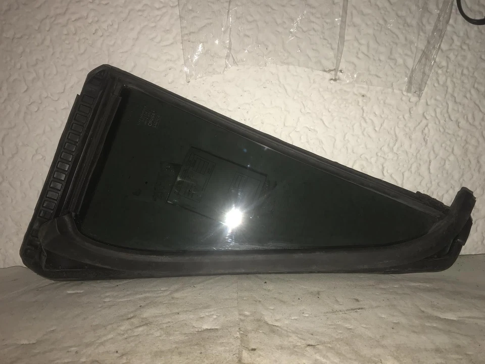 Used Rear Right Door Vent Glass Rear fits: 2009 Ford Edge privacy tint Rear Righ Foto 2 de 4