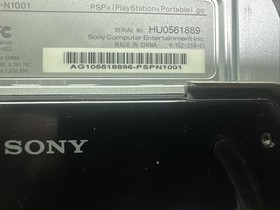 PSP Go PlayStation PSP-N1001 Black Portable Game Console w Charger - Tested