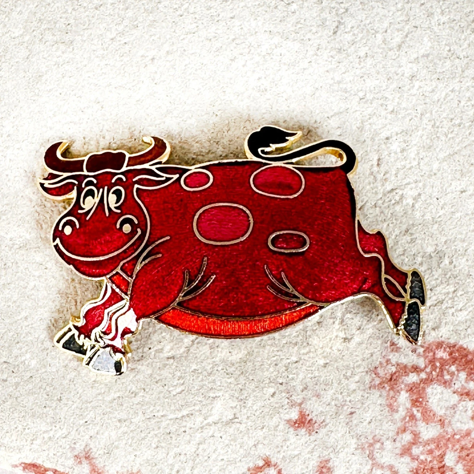 Modern Unsigned Red Enamel Cartoon Cow Brooch Gold Tone Accents Pin Farm