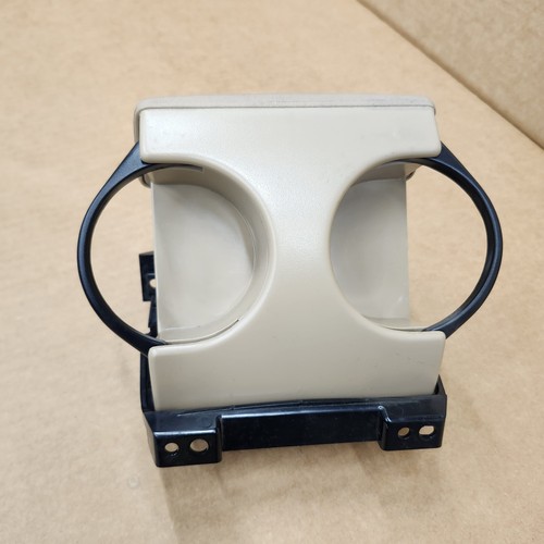 Toyota Avalon Cup Holder Assembly Center Console Instrument Panel Cup OEM 95-98 - Picture 3 of 8