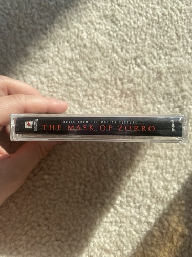 Vintage 1998 Sony Music Mask of Zorro Cassette Tape Soundtrack. James Horner. - Picture 3 of 10