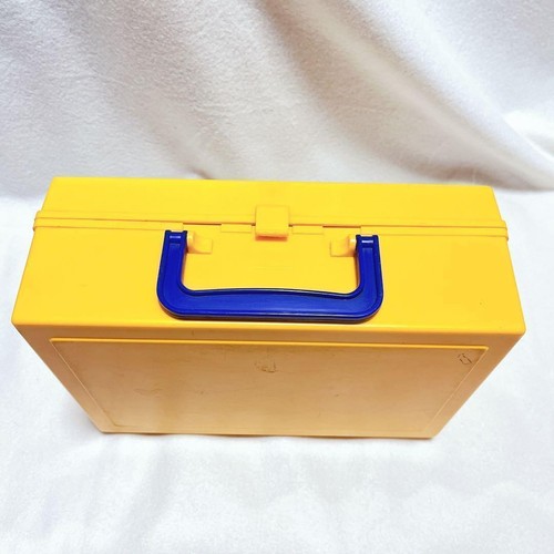 Nintendo Mario Yoshi Famicom Cartridge Storage Case Vintage Yellow RARE - Picture 6 of 9