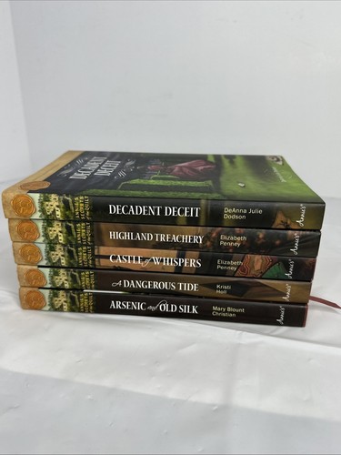 Annie's Secrets of the Quilt Mystery Series Lot of 5 Hardcover - Picture 16 of 16
