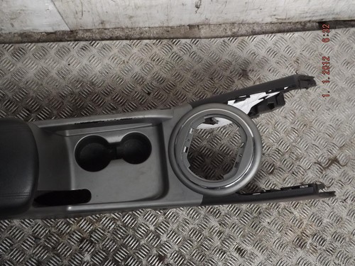 Kia Sportage Centre Console Arm Rest Cup Holder Mk3 2010-2016S - Picture 2 of 9