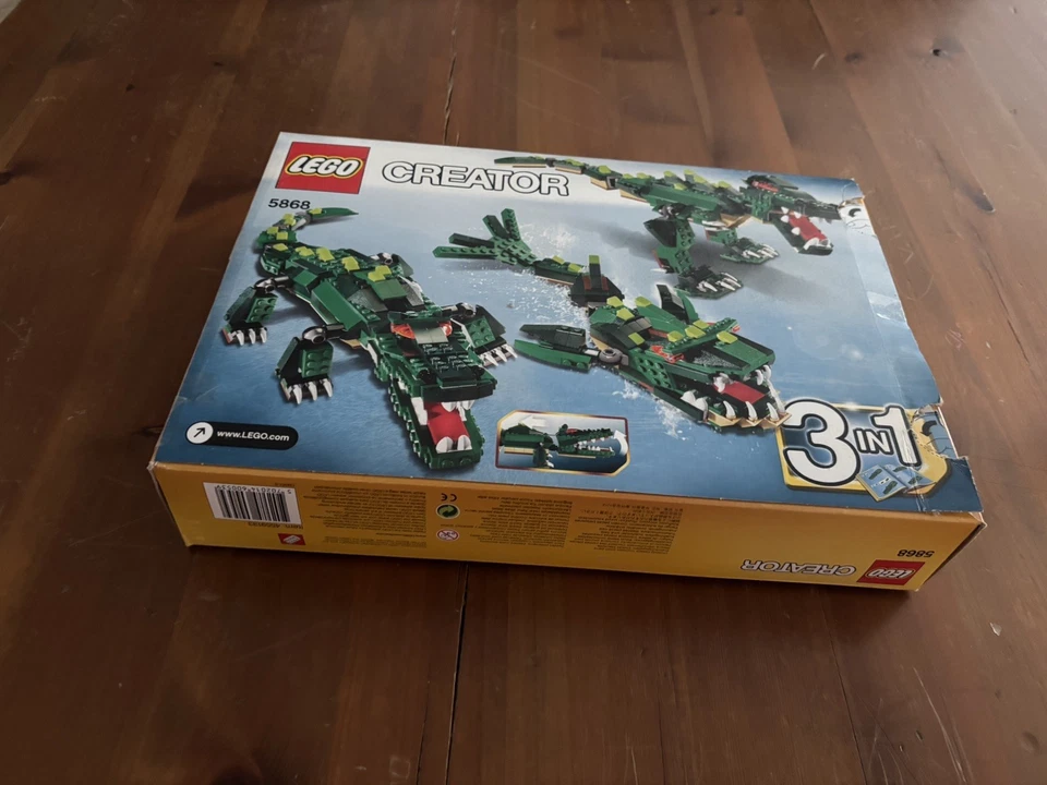 LEGO Creator 5868 Ferocious Creatures, foto 2 di 5