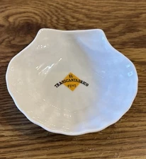 El Transcantabrico ( Gran Lujo Train) Seashell Shaped Ceramic  Trinket dish