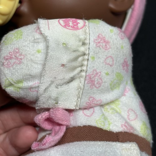 Y2K Baby Alive 2007 African American Baby Doll With Attached Bottle - Picture 9 of 16