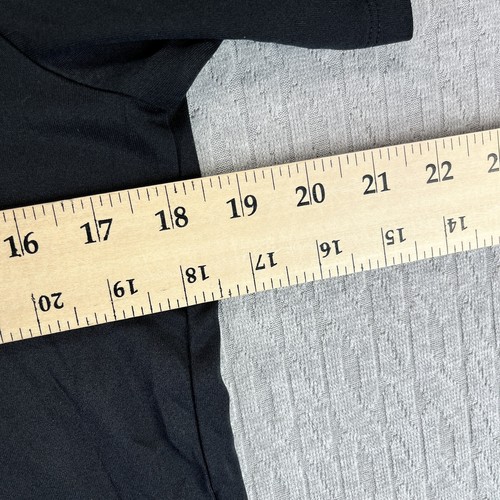 Nike Dry Fit Center Swoosh Kids youth shirt (L) black short sleeve athletic - Picture 5 of 8