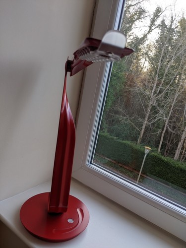 Herman Miller 2007 Desk / Table Leaf Light Red Base, Red LED variable light - Picture 7 of 15