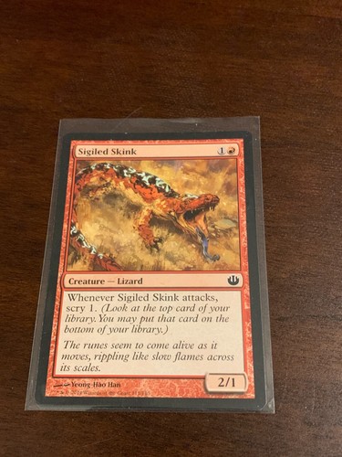 Magic the Gathering Journey into Nyx Sigiled Skink - Picture 1 of 2