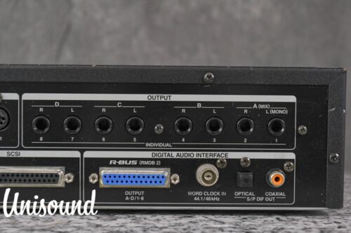 Roland XV-5080 Rackmount Synthesizer in Very Good Condition. - Picture 13 of 19