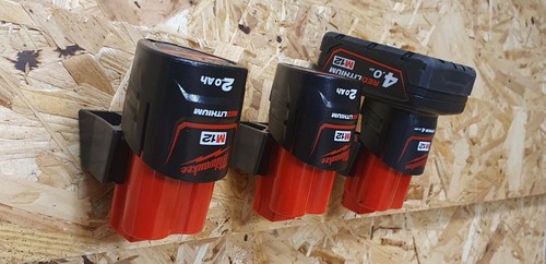 Soportes de almacenamiento de batería StealthMounts para baterías Milwaukee M12 de alta capacidad de 12 V - Imagen 6 de 6