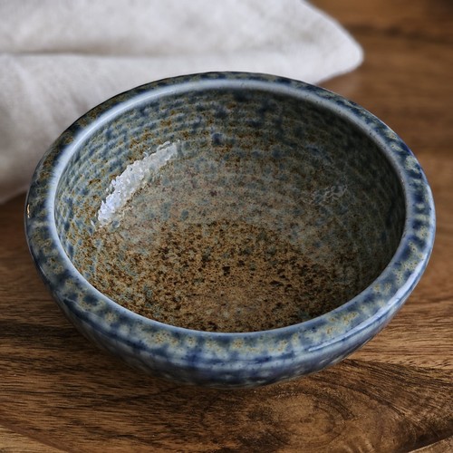 MIYA Aoi Nagashi 5" Ceramic Shallow Bowl Earthy Brown & Ocean Blue Made in Japan - Picture 4 of 15