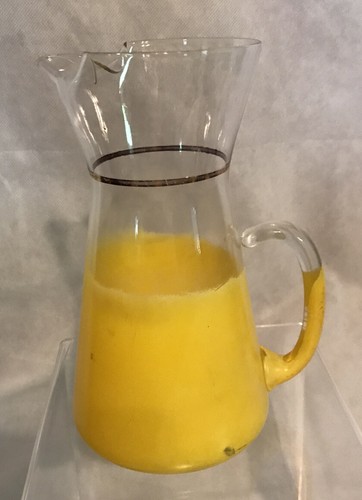 Vintage Mid Century West Virginia Glass Company Yellow Blendo Pitcher Ice Lip - Picture 3 of 12