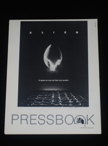 ALIEN 1979 * RIDLEY SCOTT * SCI-FI HORROR * PRESSBOOK * NEAR MINT UNUSED * RARE! - Picture 1 of 12