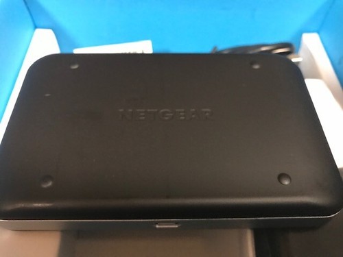 AT&T UNITE EXPRESS 2 AIRCARD 797S | 4G LTE MOBILE WIFI HOTSPOT | BLACK - Picture 3 of 5