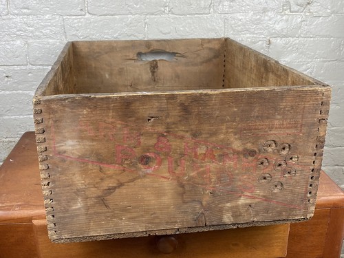 Antigua CAJA DE REFRESCO BRAZO Y MARTILLO ~ Esquinas para juntas de dedos, lados de marca negros y rojos - Imagen 4 de 11