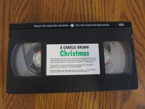 3 VHS, A Family Circus Ostern, Little Drummer Boy and A Charlie Brown Christmas - Bild 4 von 10