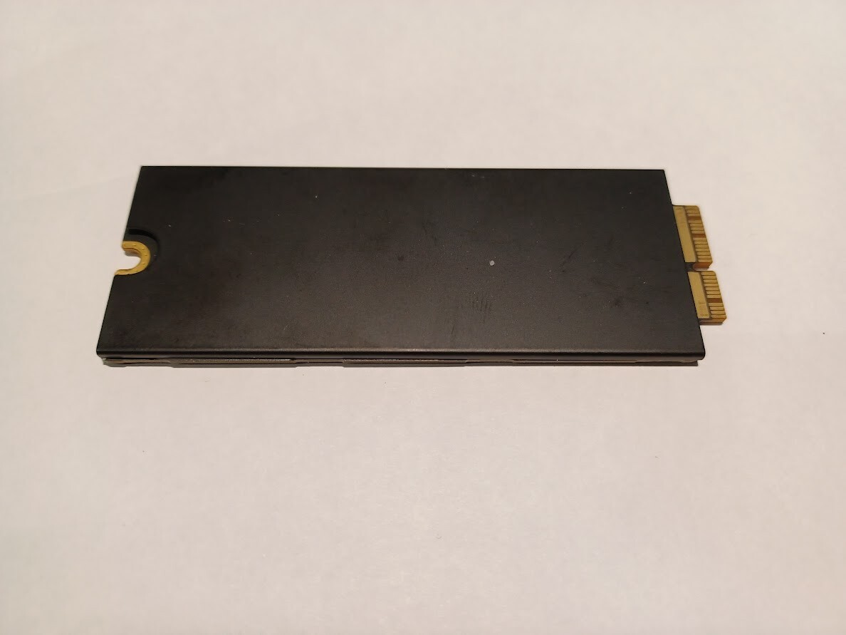 Apple Samsung Mz-kpv1t00/0a4 1tb SSD MacBook Pro SSUBX for