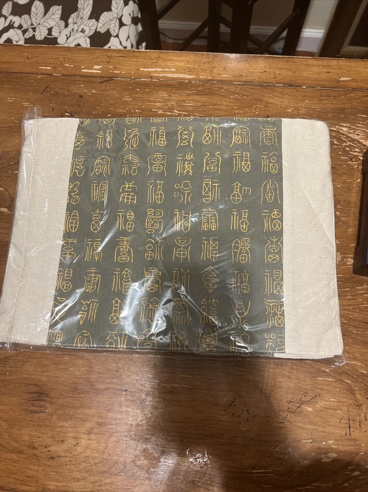 Hand Made Placemats, napkins & rings, chopsticks & holder set of 6 - Image 3 of 4