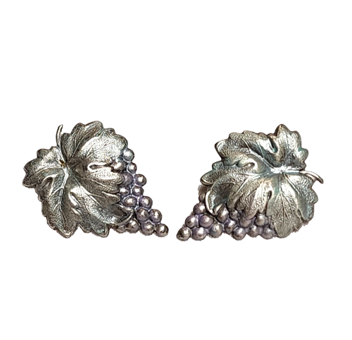 Vintage silberfarbene lila grüne Traube & Blatt Statement Ohrringe Retro Obst GUC - Bild 3 von 24