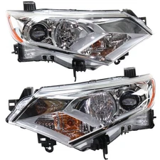 Headlight For 2011 Nissan Quest Pair Driver and Passenger Side CAPA