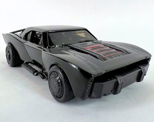 Batimóvil de la película Hot Wheels escala 1:50 Diecast Batman Series: The Batman 2022 - Imagen 4 de 7
