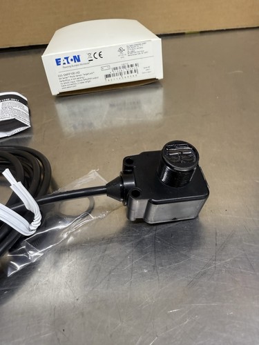 Eaton E65-SMPP100-HD Photo Sensor SM Series TargetLock 2 Meter Length New - Picture 4 of 6