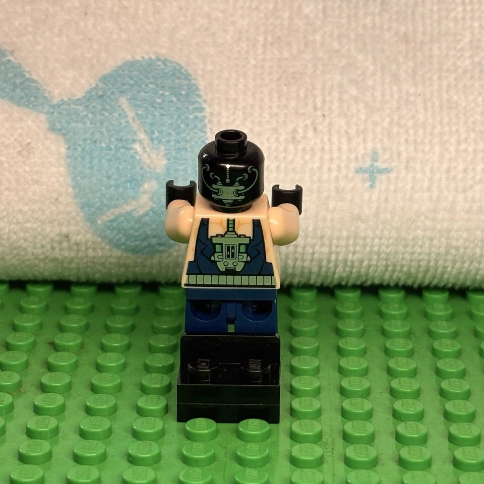 Lego Classic Bane Minifigure 7787 The Bat Tank 2007 Batman I DC Superheroes - Image 3 of 4
