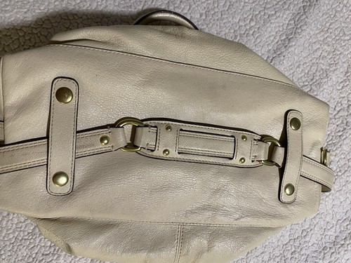 Coach Vintage Ashley Satchel Bag Cream Color - Used in Excellent Condition - Picture 8 of 23